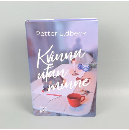 Kvinna utan minne - Petter Lidbeck - Sknlitteratur &amp; Deckare 