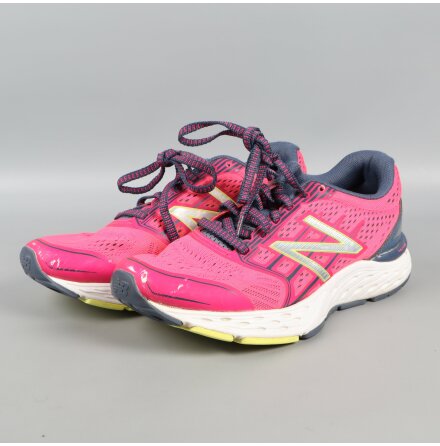 New Balance - Rosa trningsskor - stl. 36,5