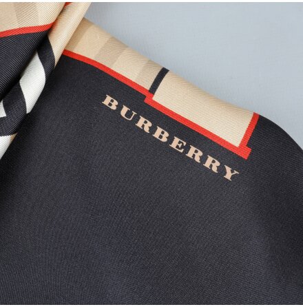 Burberry - Scarf - Nova Check - Premium Vintage