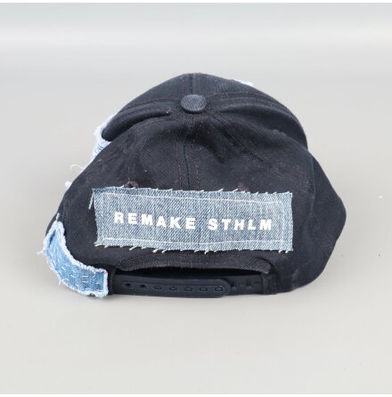 Remake Sthlm - Mrkbl Keps med patchar 