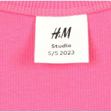 H&amp;M - Studio S/S 2023 - Oversized tanktop med lg urringning - stl. L