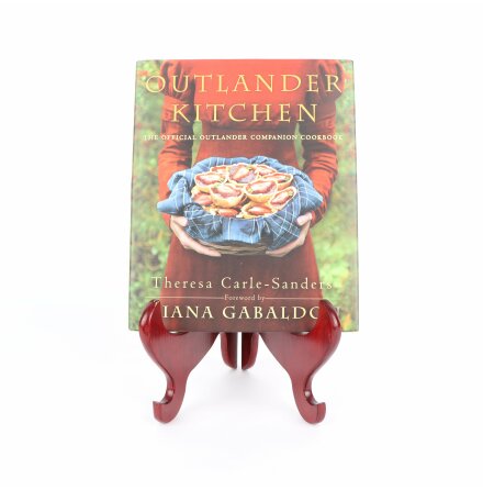 Outland Kitchen - The Official Outlander Cookbook - Theresa Carle-Sanders, Diana Gabaldon - Mat, Dryck, Hem &amp; Hälsa