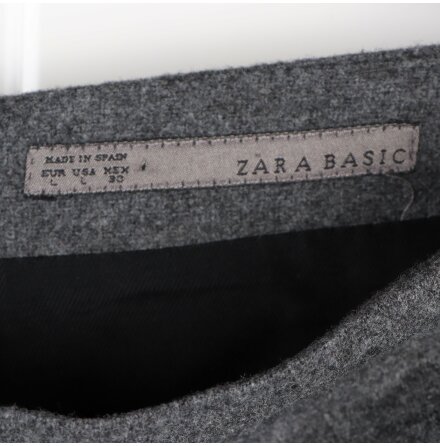 Zara Basic - Fodralkjol - Stl. L