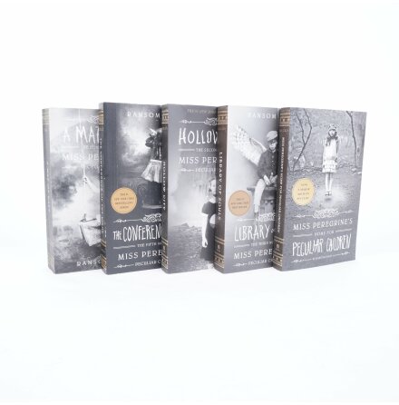 Bokpaket - Miss Peregrine&#39;s home for peculiar children del 1-5 - Ransom Riggs - 5 st - Science Fiction &amp; Fantasy - Eng   