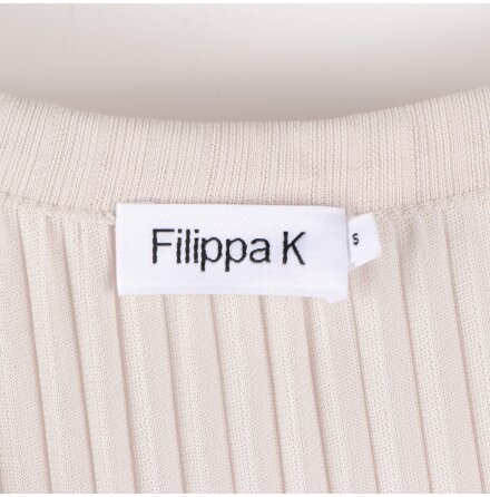 Filippa K - Svagt rosa blus med 3/4 dels rm -stl.S