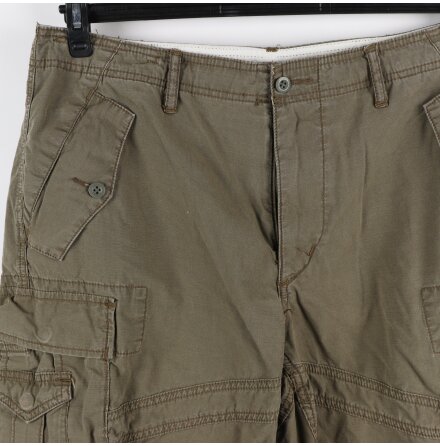 Polo Ralph Lauren - Khakigrna shorts med 8st fickor - Reloved - stl.34