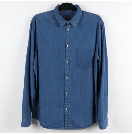 Plan jeansskjorta med knappar - Reloved - stl. L 