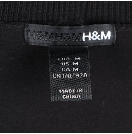 H&amp;M - Svart lngrmad klnning med midjeblte - stl.M