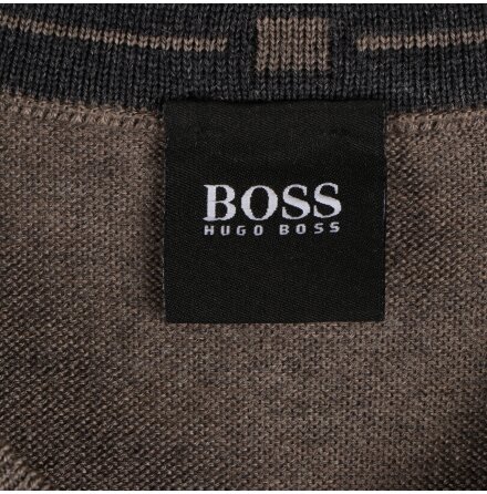 Hugo Boss - V-ringad finsticka trja - stl.M