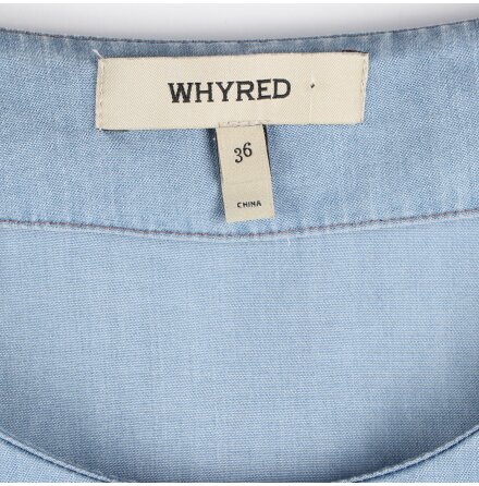 Whyred - Elay Ten Den - Tunn klnning i denim med axelvaddar - stl. 36 