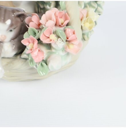 Llardo - Figurin - Cats in flower basket