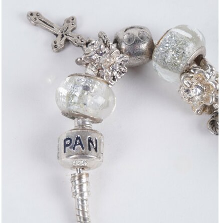 Pandora - Moments - Armband med berlocker